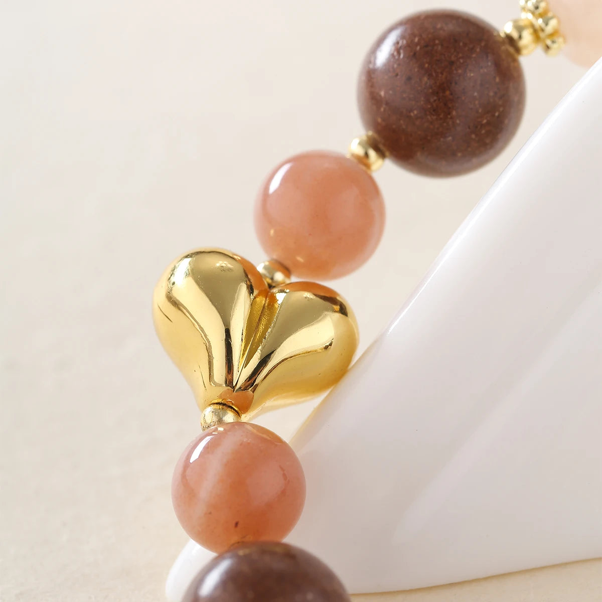 Bracelet Parfumé Perles d’Encens & Agrumes Fait Main - Collection "Énergies Sacrées"