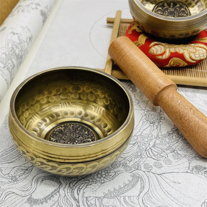 Bol Chantant Tibétain en Laiton Gravures Sanskrit, Fait Main - Collection "Énergies Sacrées"